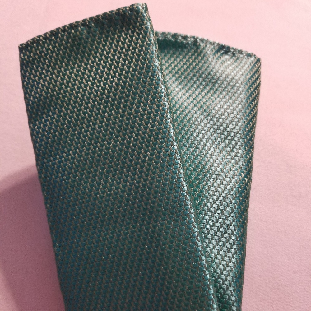 FREE w/any tie purchase!